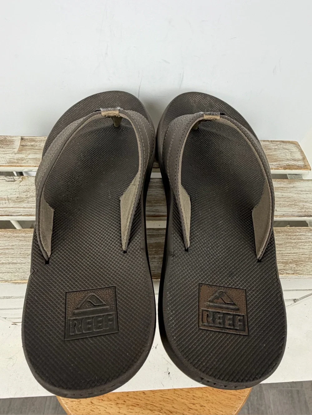 Reef Element TQT Flip-Flops textured synthetic straps men’s size 10